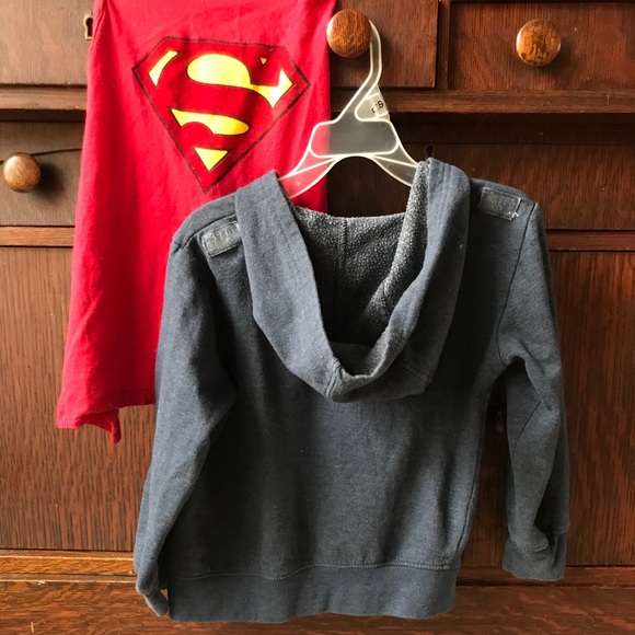 SOLD // Superman zip-up hoodie with cape 4/5 - Picture 4 of 5